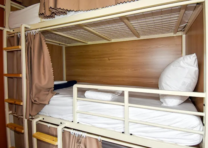 Caravan Hostel Dc